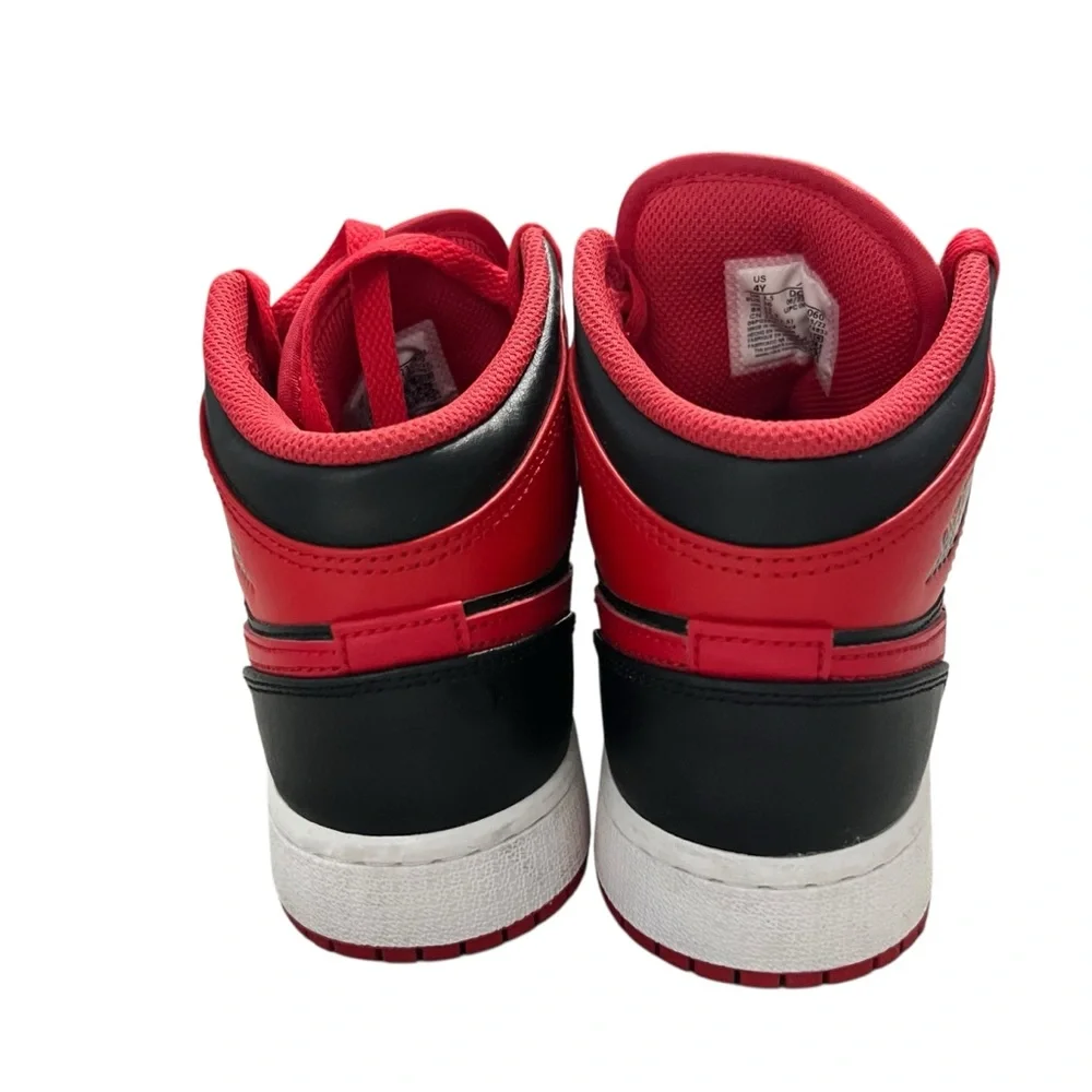 Nike Air Jordan 1 Mid GS 4Y Youth Black / Fire Red Sneakers